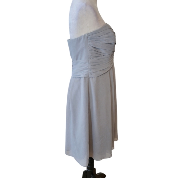 David's Bridal Gray Strapless Cocktail Dress Size 10 - Picture 4 of 6